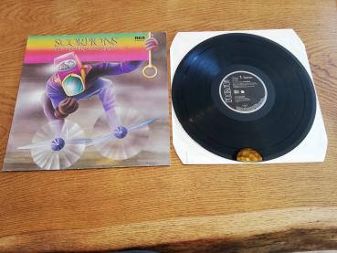 Scorpions Fly to the rainbow 1985 RCA NL 70084 Deutsche Pressung NM/VG+